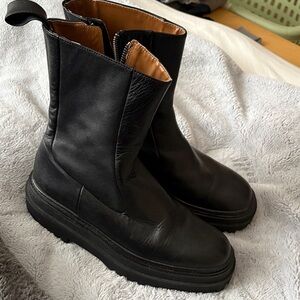 EUC Zara Leather Black Platform Lug Sole Boots size 39